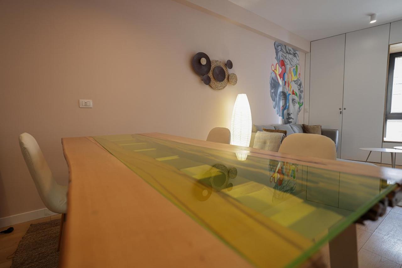 Apollo Apartment By Holistay Tirana Extérieur photo